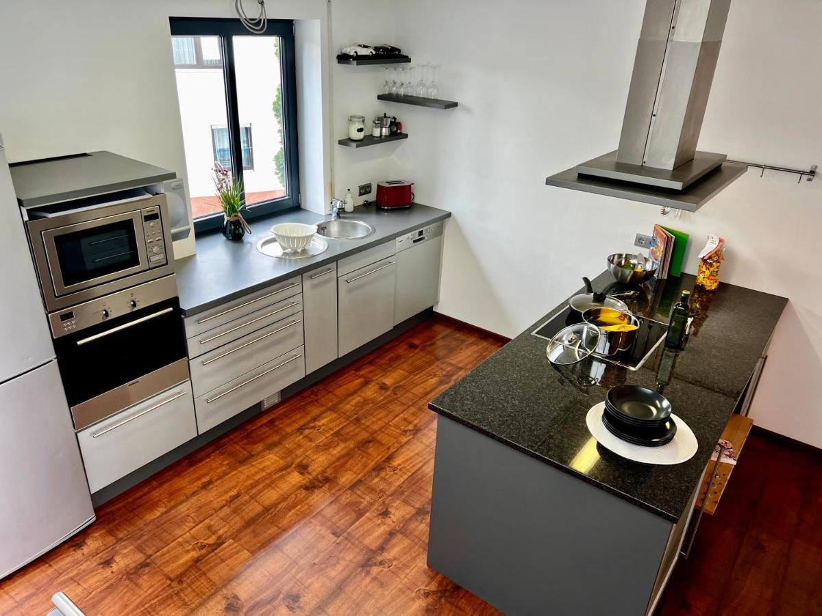 Mopa - Stylisch Wohnen Zwischen Alb Und Legoland Villa Leipheim Exteriör bild